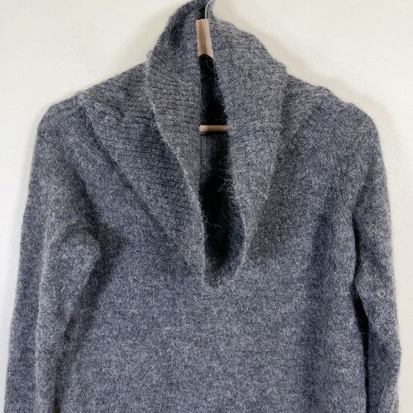 Aritzia Wilfred Free Faretta Sweater Off the Shoulder Merino Wool - Picture 4 of 16